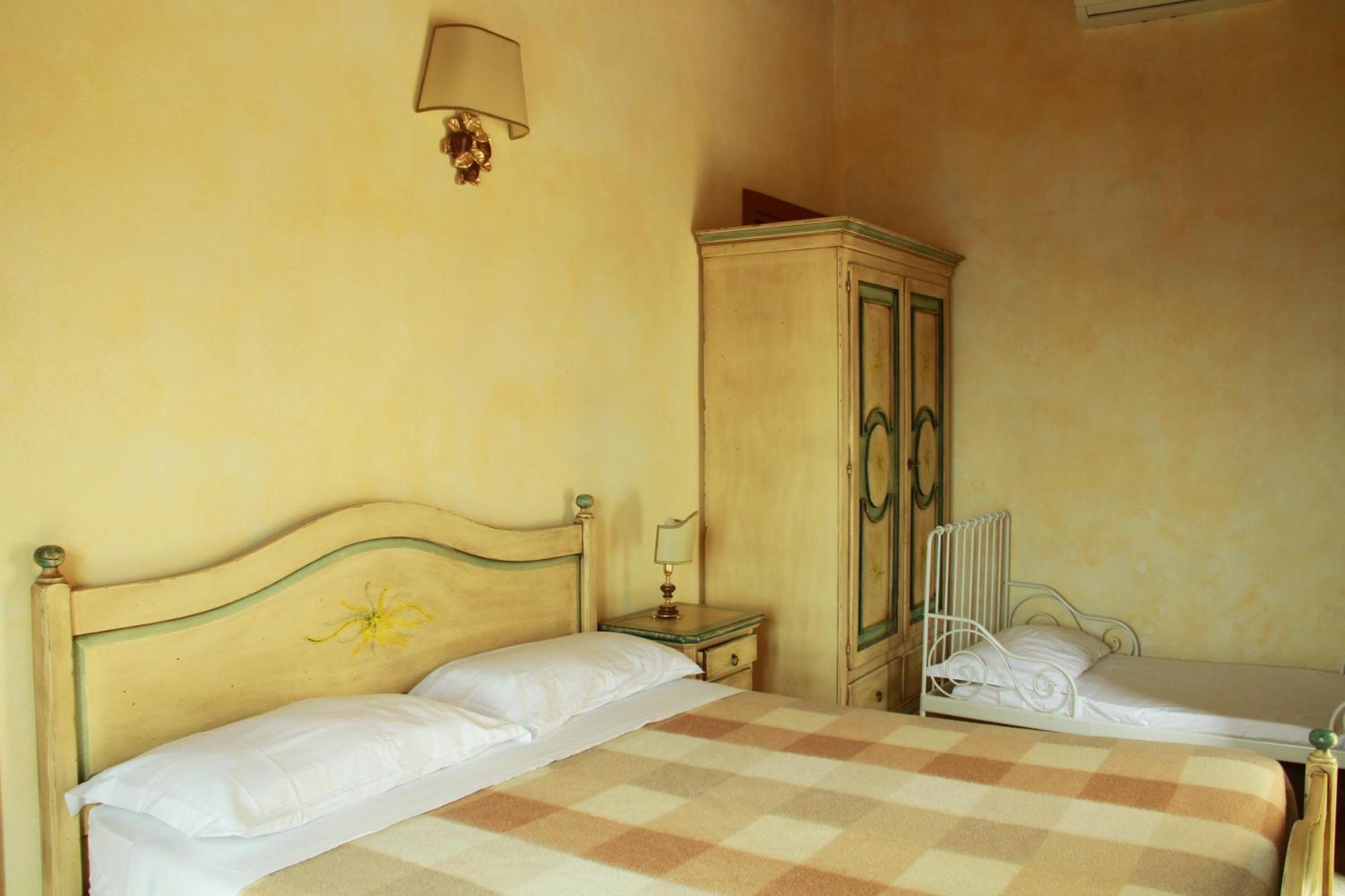 Agriturismo Le Pale โบลยาสโค ภายนอก รูปภาพ