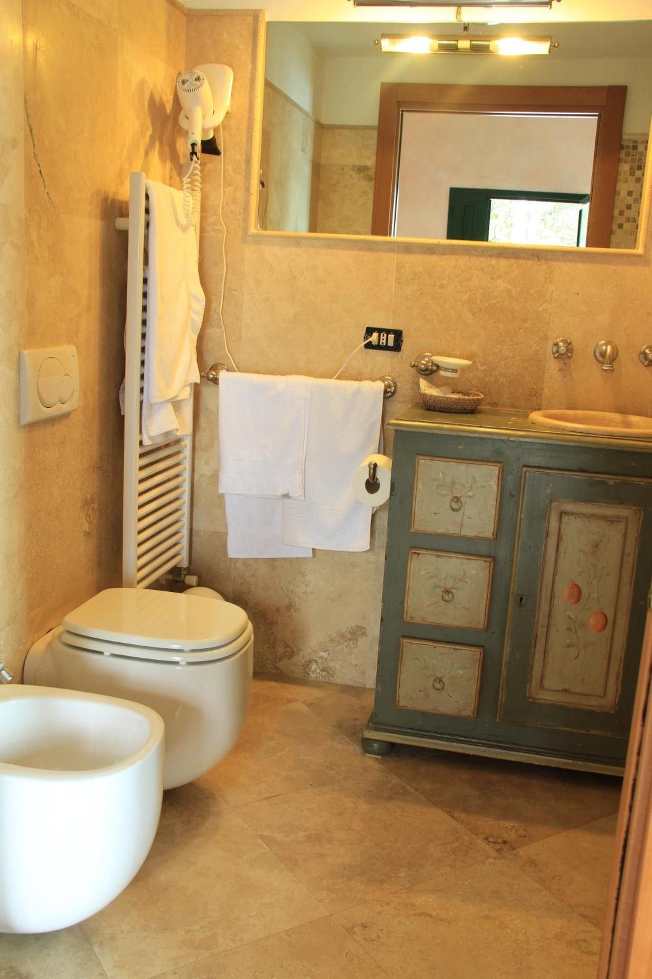 Agriturismo Le Pale โบลยาสโค ภายนอก รูปภาพ